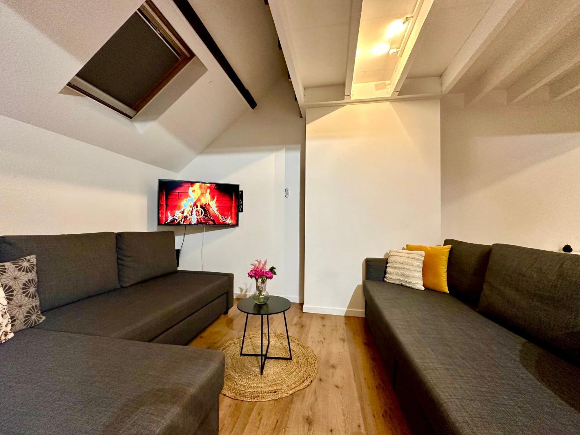 Luxury Suites Centrum By Rikas Hotels Antwerpen Bagian luar foto
