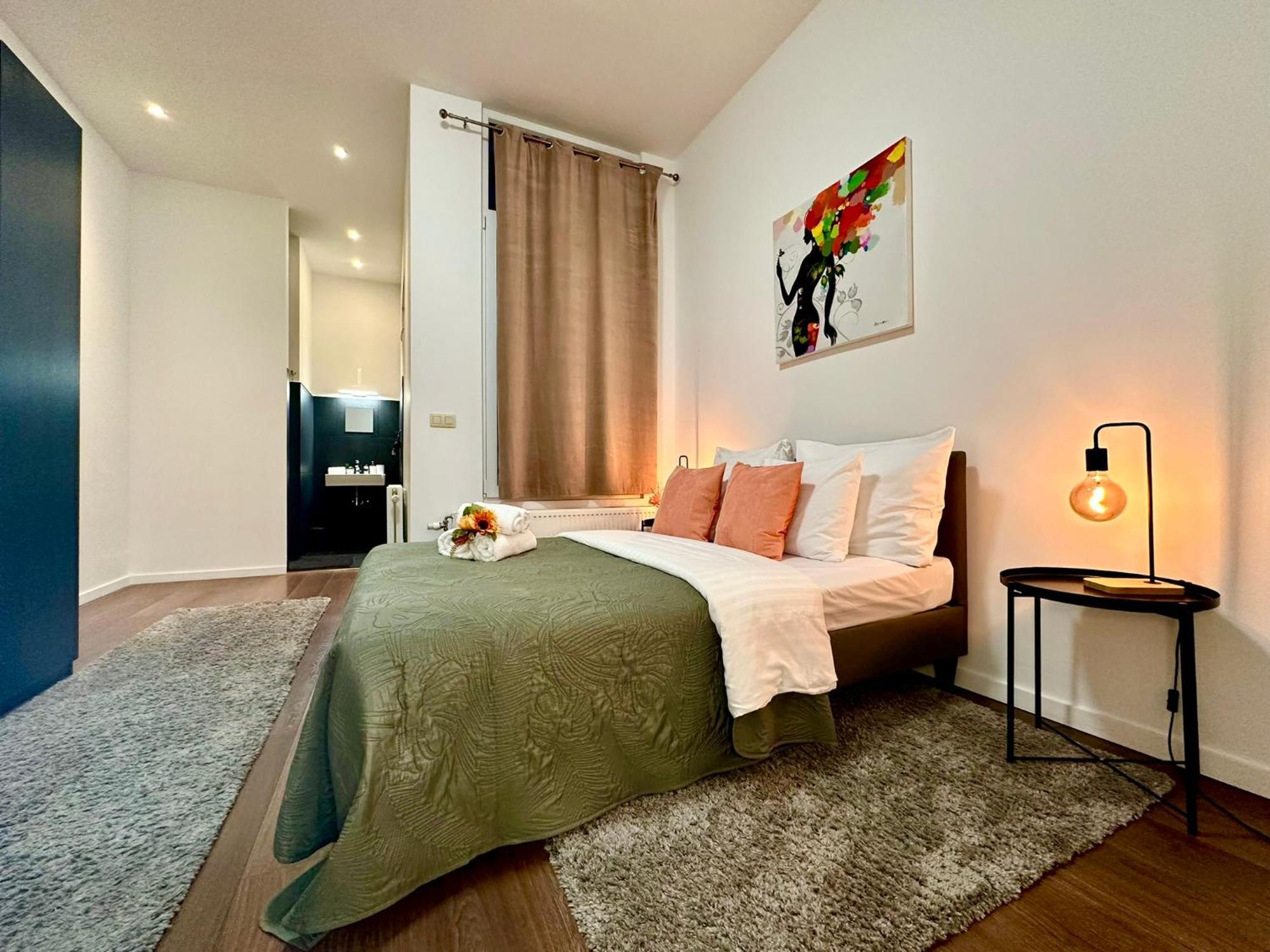 Luxury Suites Centrum By Rikas Hotels Antwerpen Bagian luar foto